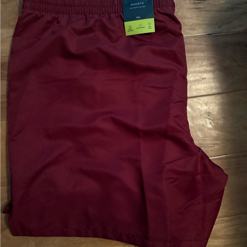 Tek Gear Red Athletic Shorts Soft Relaxed Fit